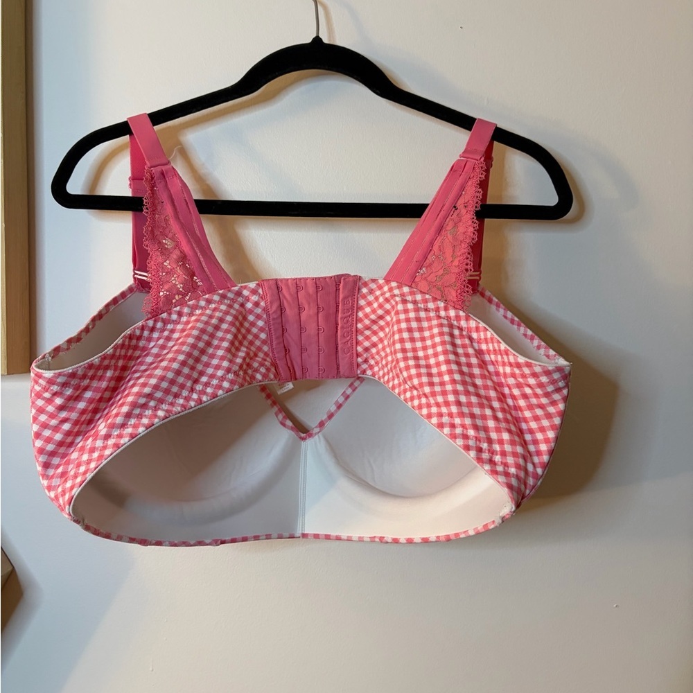Cacique Bra 42DD - Picture 2 of 3